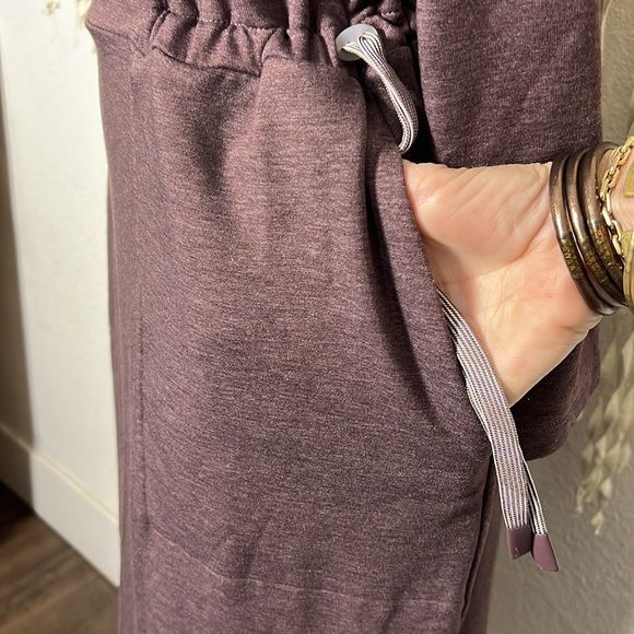 Title Nine Maroon French Terry Athleisure Dress Size Large - Picture 6 of 11
